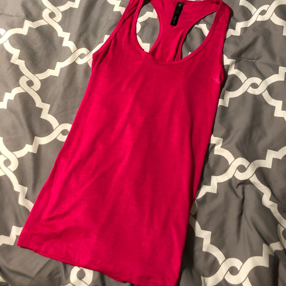 Yogalicious brand pink tank top
